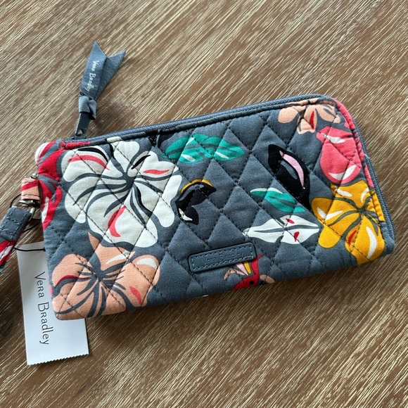 Vera Bradley Tech Wallet Wristlet NEW! - Picture 2 of 8